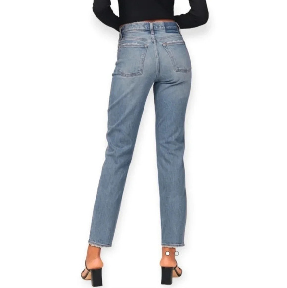 Abercrombie and Fitch The Mom High Rise Tapered Leg 90s 26" Ankle Jeans 2 or 26 - Picture 2 of 16